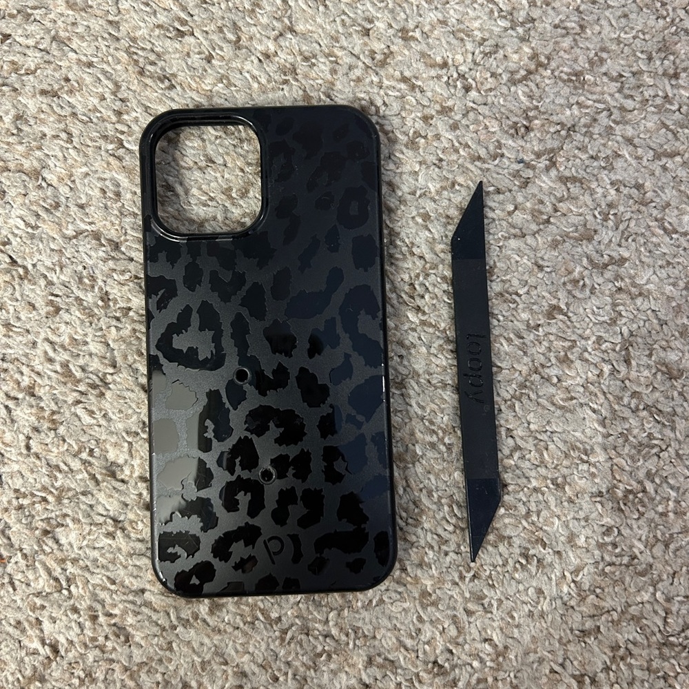 iPhone 12 pro plus Loopy Case